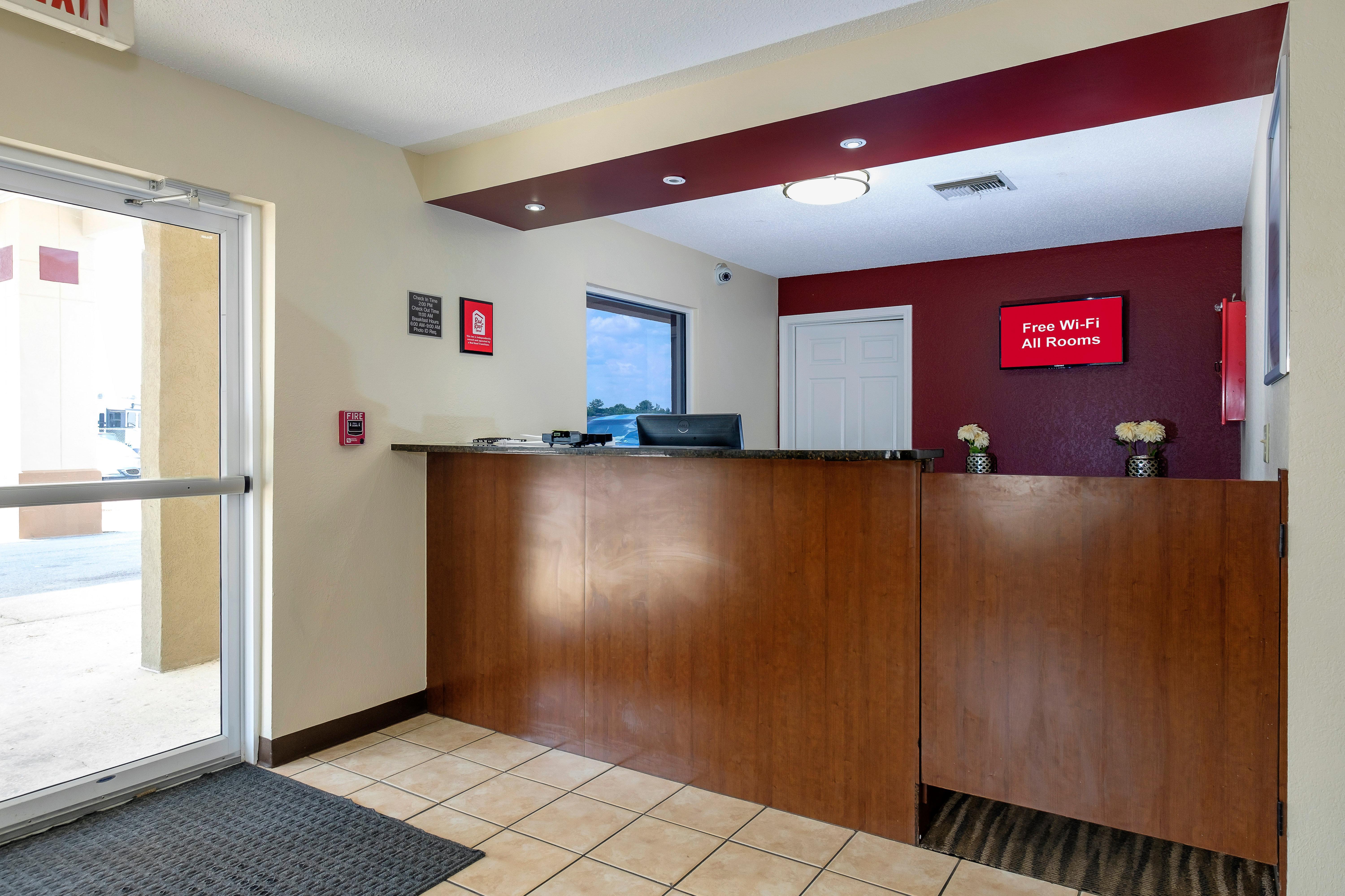 Red Roof Inn דהפוניאק ספרינגס מראה חיצוני תמונה