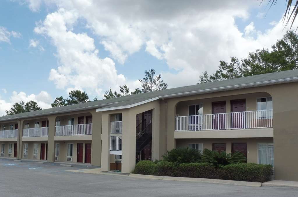 Red Roof Inn דהפוניאק ספרינגס מראה חיצוני תמונה