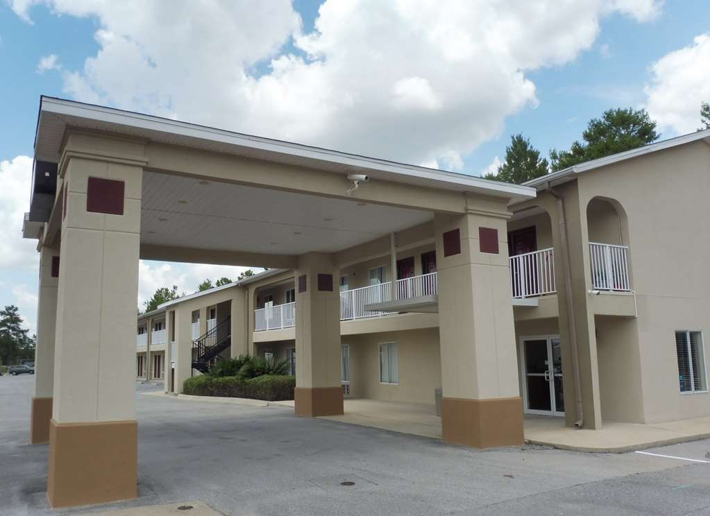 Red Roof Inn דהפוניאק ספרינגס מראה חיצוני תמונה